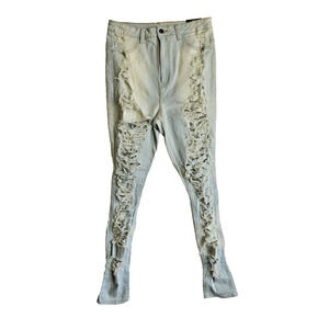 Fashion Nova jeans Caught In Your Love Distressed light blue Size 15‎ Nwt.